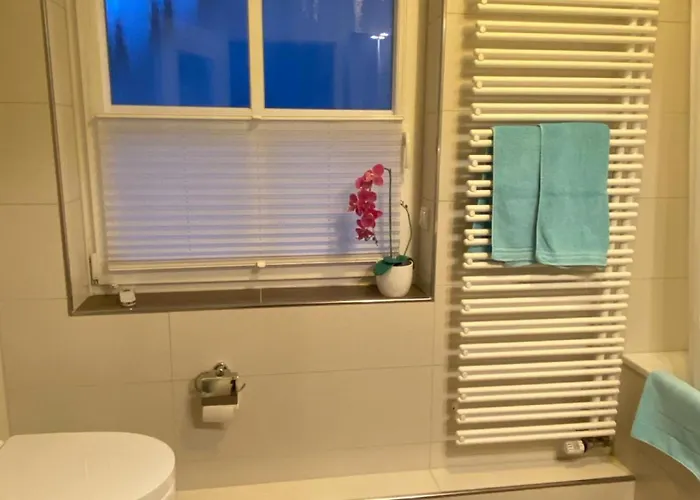 Private With Own Bathroom * 汉诺威